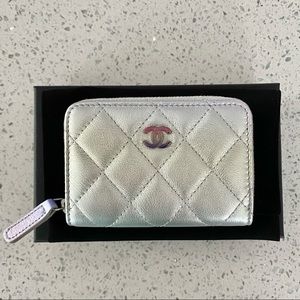 Chanel 21K Iridescent O Coin Card Holder Wallet